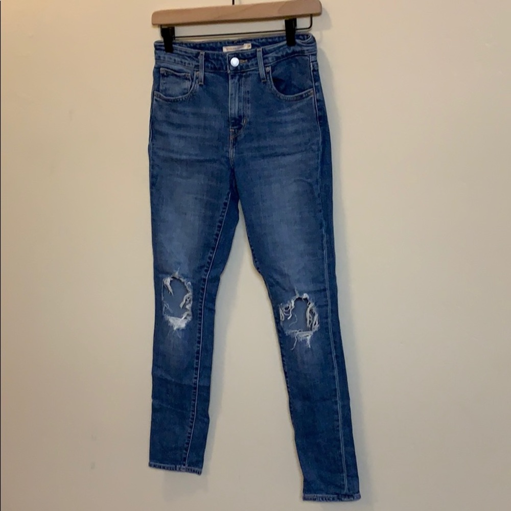 Levi’s 721 high rise skinny jeans, distressed